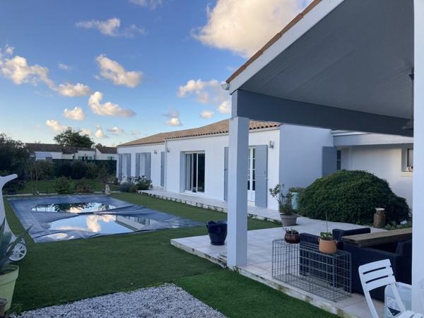 Maison à vendre |  Saint-Georges-d'Oléron |  6 pièces | 154 m²