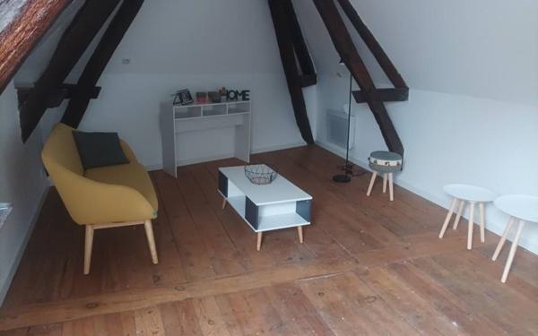 Immeuble à vendre    7 pièces • 150 m2 Châtellerault