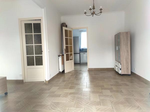 Vente                                                      Maison
                        
                     4 pièces                      72 m2                     à Colombes