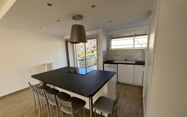 Maison à vendre    6 pièces •  Maxéville