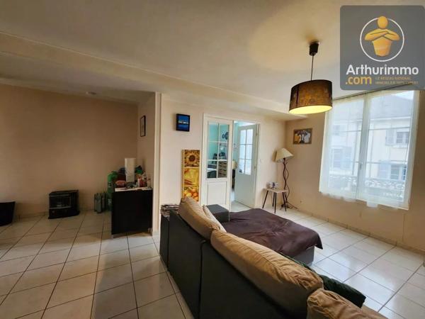 Vente                                                      Immeuble
                        
                                         195 m2                     à Beaugency
