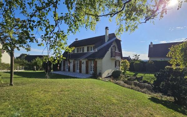 Maison à vendre    5 pièces •  Saint-Marcel