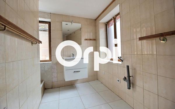 Maison à louer    3 pièces • 64 m2 Reichshoffen