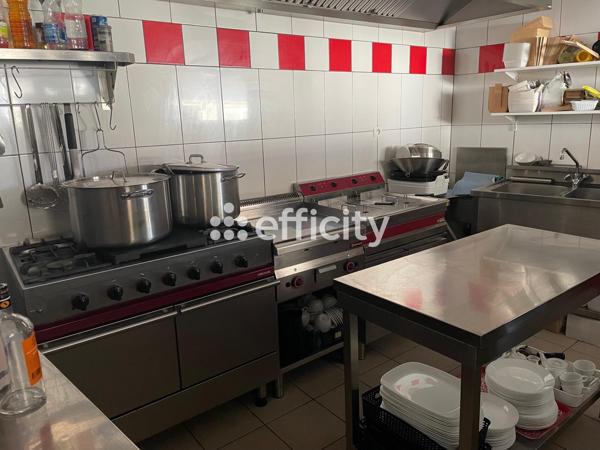 Fonds De Commerce - 110 m²