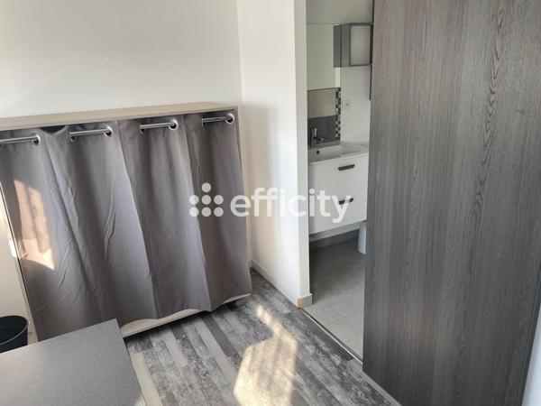 Fonds De Commerce - 110 m²