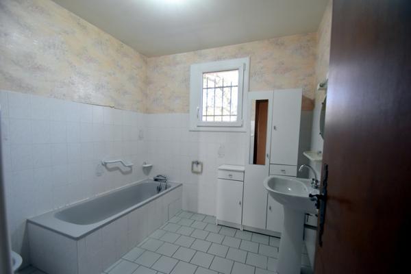 Montauban (82000) MAISON T5 110 m² TERRAIN 1000 m² QUARTIER LE FAU / ST MARTIAL