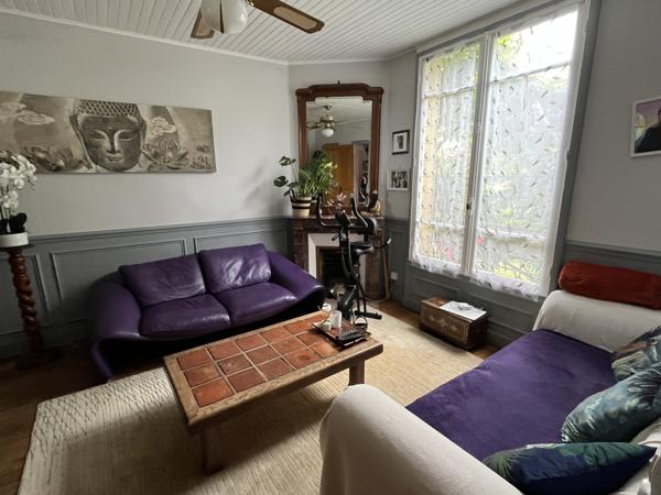 Maison
         6 pièces
        - 150 m² 680 000 € *