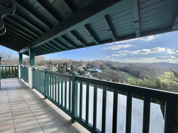 Maison à vendre  8 pièces - 223,89 m2 BASSUSSARRY - 64