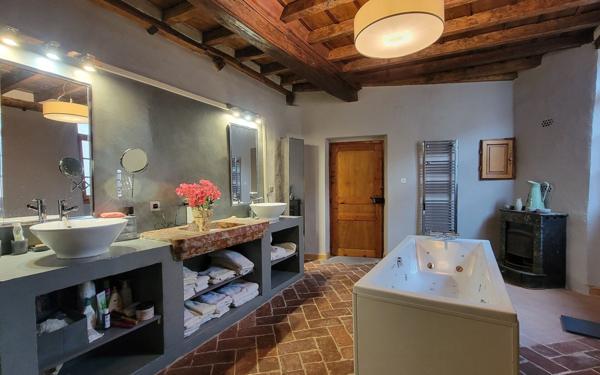 Maison à vendre    4 pièces •  Marquixanes