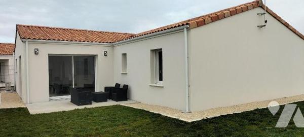 Aux portes de Niort A 2 min de toutes commodités (écoles commerces gare)  et 5 min de la zone c...