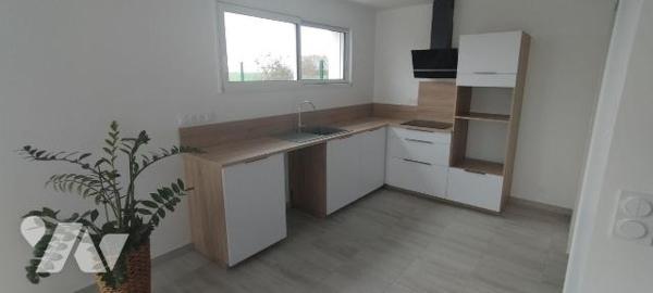 Aux portes de Niort A 2 min de toutes commodités (écoles commerces gare)  et 5 min de la zone c...