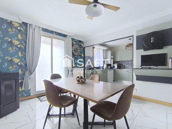 MAISON R+1 AVEC 4 CHAMBRES ET PISCINE