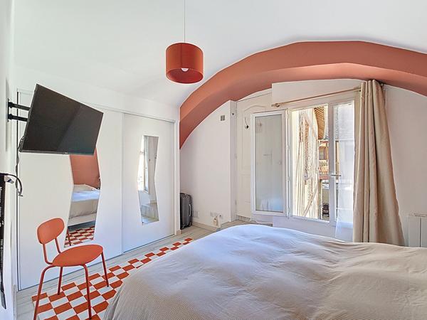 Maison hypercentre Dreux, commodités, écoles et commerces à pied, Cour privative et dépendance