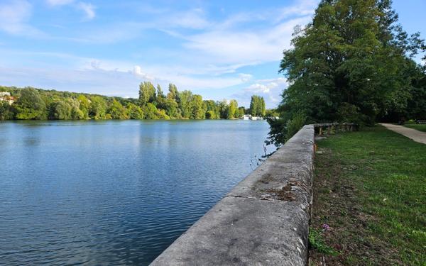 Terrain à vendre    Corbeil-Essonnes