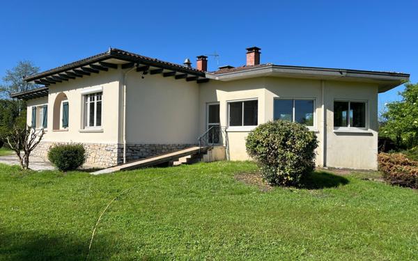 Maison à vendre    8 pièces •  Rion-des-Landes
