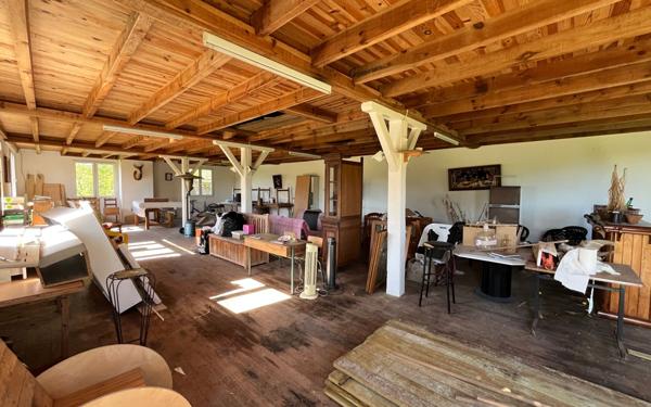 Maison à vendre    8 pièces •  Rion-des-Landes