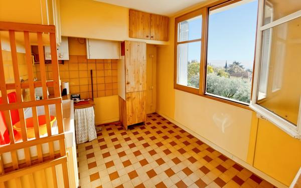 Appartement à vendre    3 pièces • 55 m2 Manosque