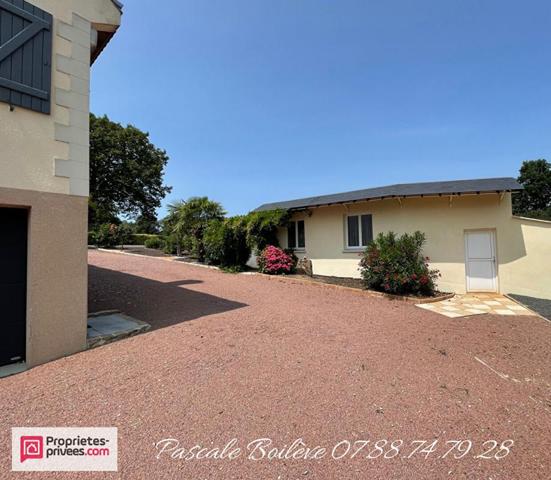 Charmante maison sur sous-sol avec terrain de 16 612 m² (possibilité jusqu'à 7 ha)- MOULIHERNE (49390)