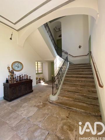 Maison à vendre 20 pièces 1 380 m² Châteaudouble