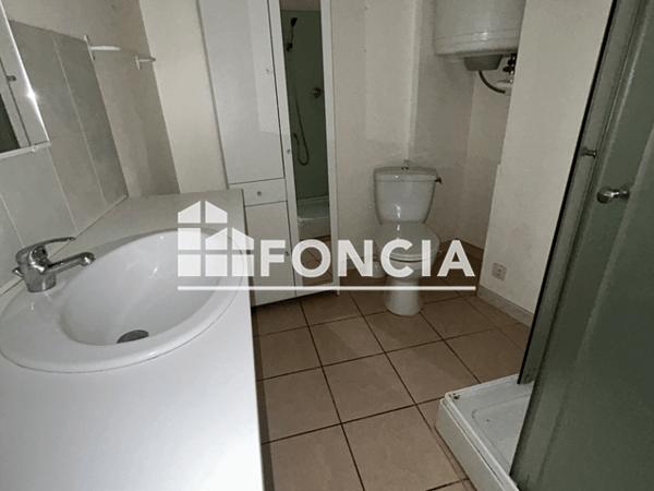 Location Studio 30 m² - Niort 79000
