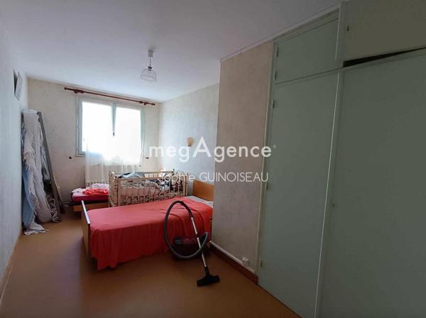 Maison à JALLAIS, 49450 - 7 pièces 165m²