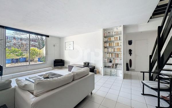 Appartement à vendre    5 pièces • 104,90 m2 Fontenay-sous-Bois