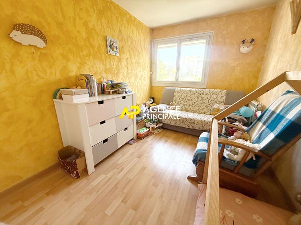 Appartement Argenteuil centre ville 3 pièce(s) 2 chambres 70 m2 €233 200 ** - Référence 4554
