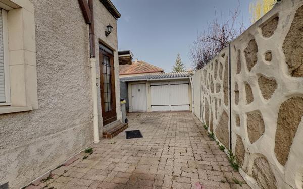 Maison à vendre    7 pièces •  Chenôve