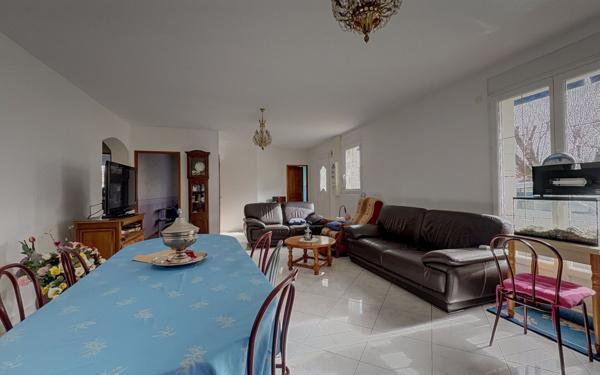 Maison à vendre    7 pièces •  Chenôve