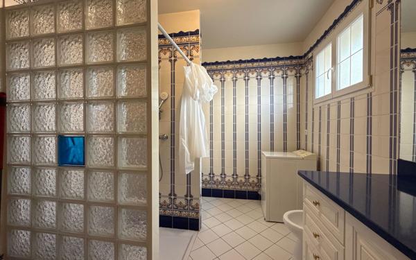 Maison à vendre    7 pièces •  Chenôve