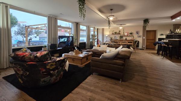 LOFT de 215 m2 dans le pays de vie