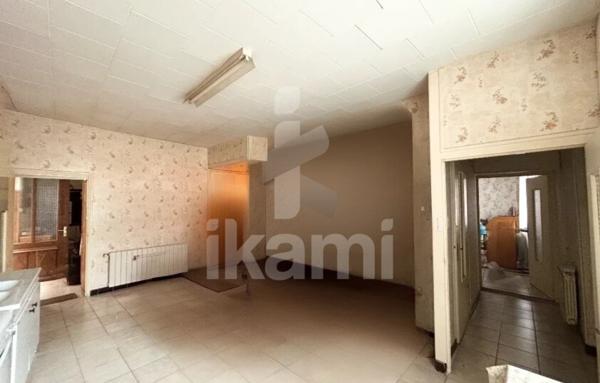 Maison de ville avec cour