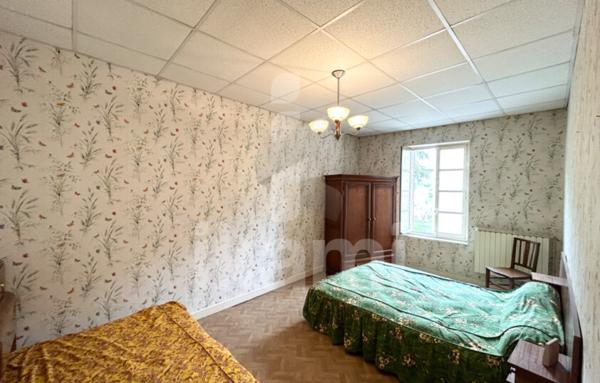 Maison de ville avec cour