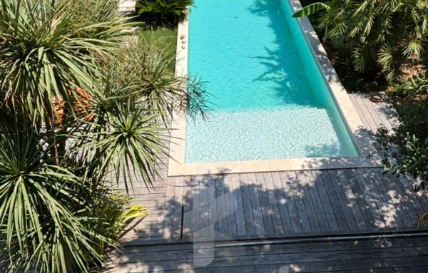 Élégante Villa avec Piscine, Jacuzzi et Pool House, à deux pas du Port de La Teste