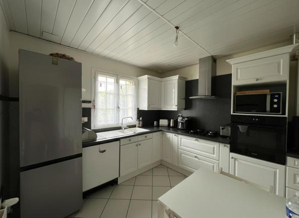 Maison familiale, espace rare et charme assuré !