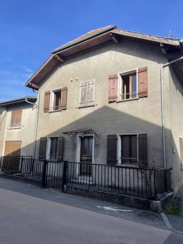 Maison de village située à Aubonne 74140