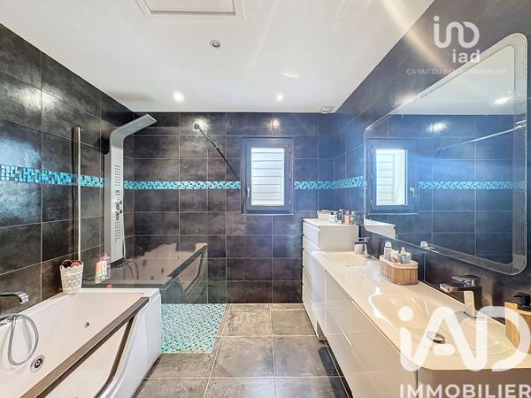 Maison à vendre 5 pièces 130 m² Port-de-Bouc