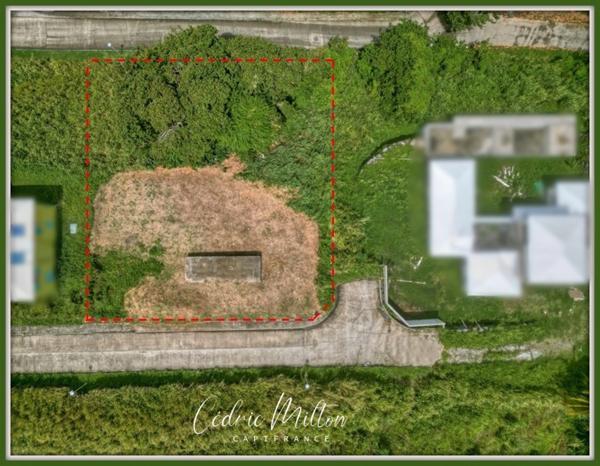 Terrain de 1232 m² vue mer au Lorrain – Lotissement La Crabière