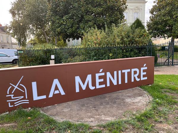 A VENDRE Terrain à La Ménitré- 619m²