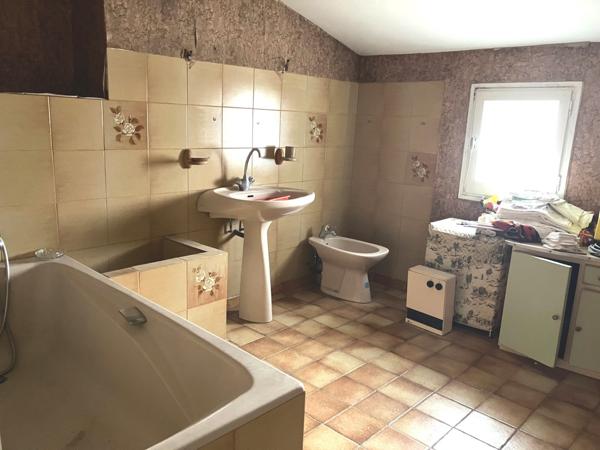 Maison 6 pièces à vendre Narbonne - 11100 / Réf: 2184