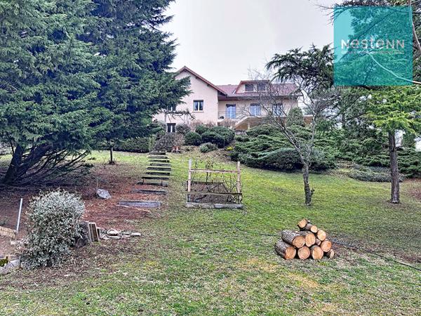 Maison spacieuse à vendre à Bard - 6 chambres et grand terrain