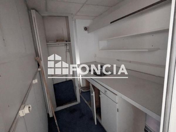 Location Local commercial 3 pièces 104.6 m² - 26 ALLEE JULES MILHAU Montpellier 34000