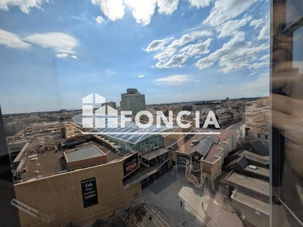 Location Local commercial 3 pièces 104.6 m² - 26 ALLEE JULES MILHAU Montpellier 34000