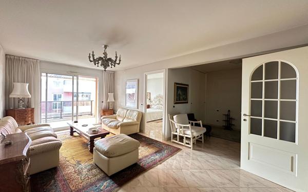 Appartement à vendre    3 pièces • 55,69 m2 Roquebrune-Cap-Martin