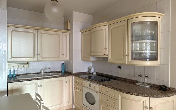 Appartement à vendre    3 pièces • 55,69 m2 Roquebrune-Cap-Martin