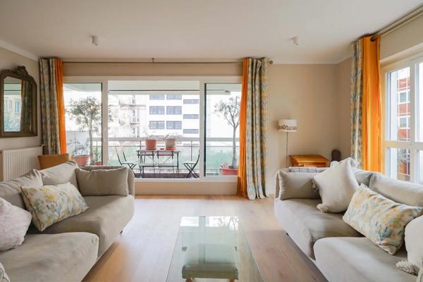 Appartement Paris 15e - Métro FALGUIÈRE