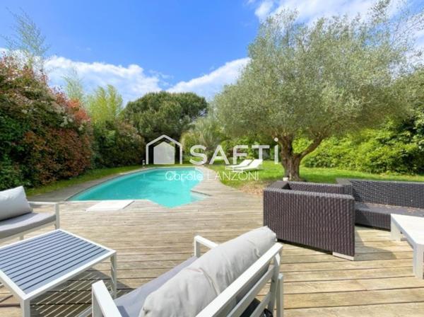 Bruz Golf Cissé, maison 220m2-6 ch-2300m2 terrain