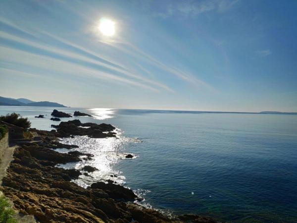 Maison à vendre 6 pièces LE LAVANDOU-SAINT CLAIR (83)