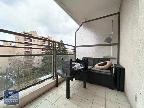 Appartement à louer 3 pièces 63.67m²