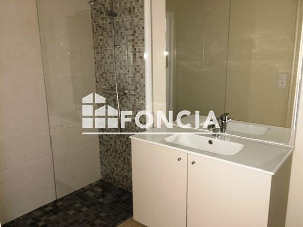 Location Appartement 2 pièces 47 m² - 24 RUE DE LEQUYER Saint Brieuc 22000